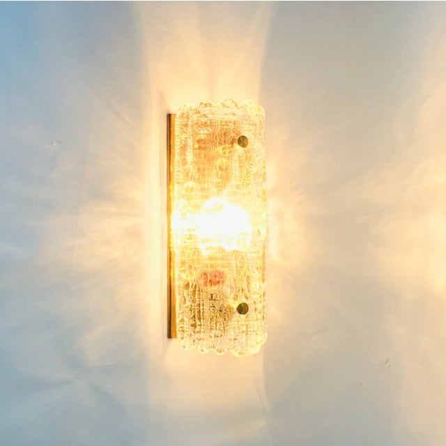 1960s Mid-Century Modern Scandinavian Glass and Brass Sconce by Carl Fagerlund for Orrefors, Sweden For Sale - Image 6 of 11