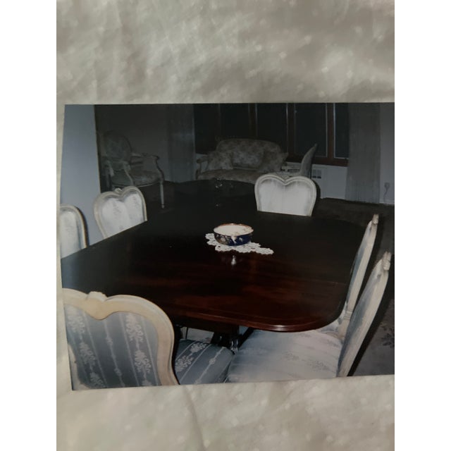 Early 19th Century Antique Mahogany Pedestal Dining Room Table With Leaves For Sale - Image 5 of 5