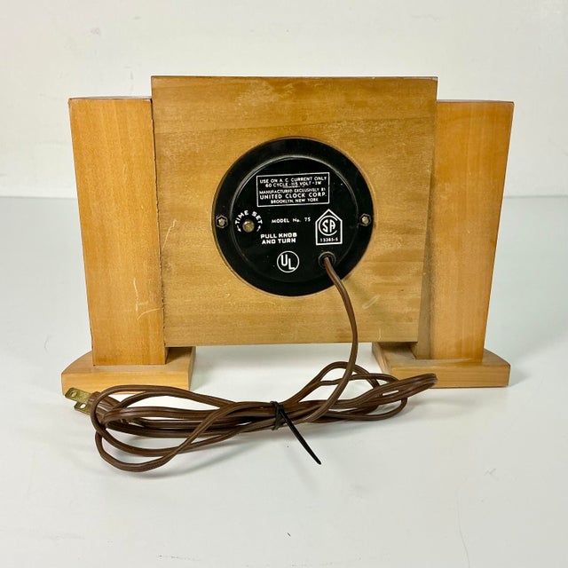 1940s Vintage Art Deco Arts & Crafts Boho Chic Wood Tabletop Clock For Sale - Image 6 of 13