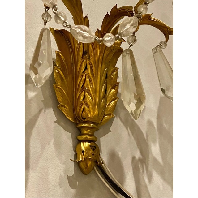 French Vintage French Hollywood Regency Style 3-Light Crystal Wall Sconce For Sale - Image 3 of 5