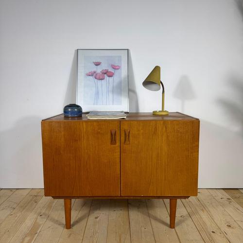 Mid-Century Modern Teak Sideboard with Internal Drawers For Sale - Image 9 of 9