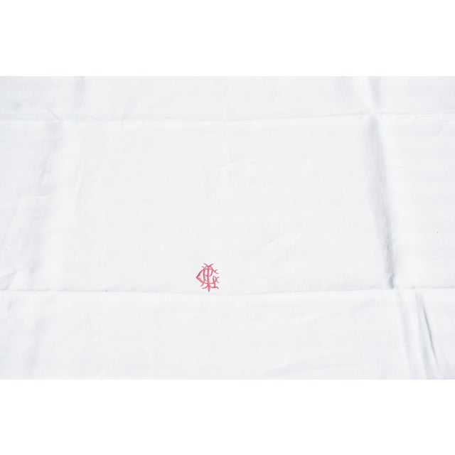 Linen Dining Napkins and Tablecloths with G L Monogram, France, Set of 19 For Sale - Image 4 of 5