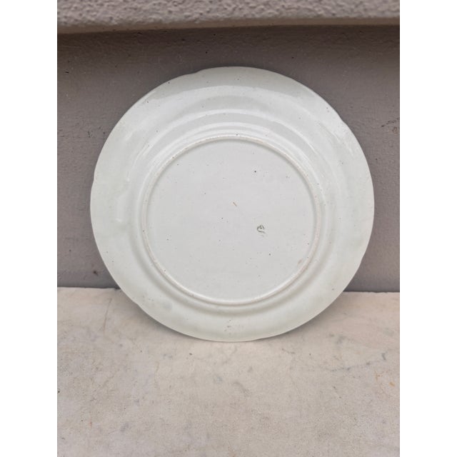 1900 - 1909 French Majolica Bird Plate Keller & Guerin Saint Clement Circa 1900 For Sale - Image 5 of 5