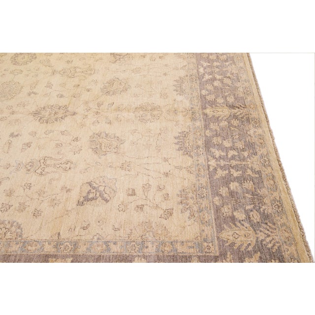 Handcrafted Modern Paki Peshawar Beige Wool Rug With Palmettes Design For Sale In New York - Image 6 of 12