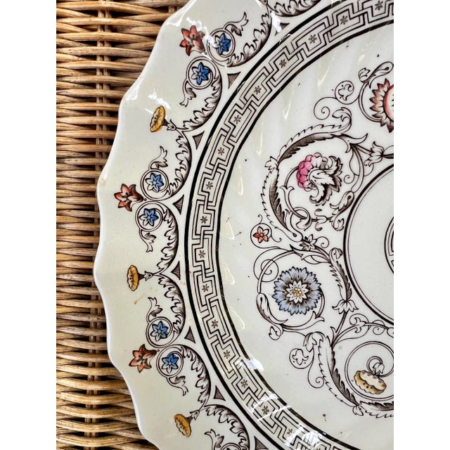 English “Florence” Copeland Spode Dinner Plates- a Pair For Sale - Image 3 of 9