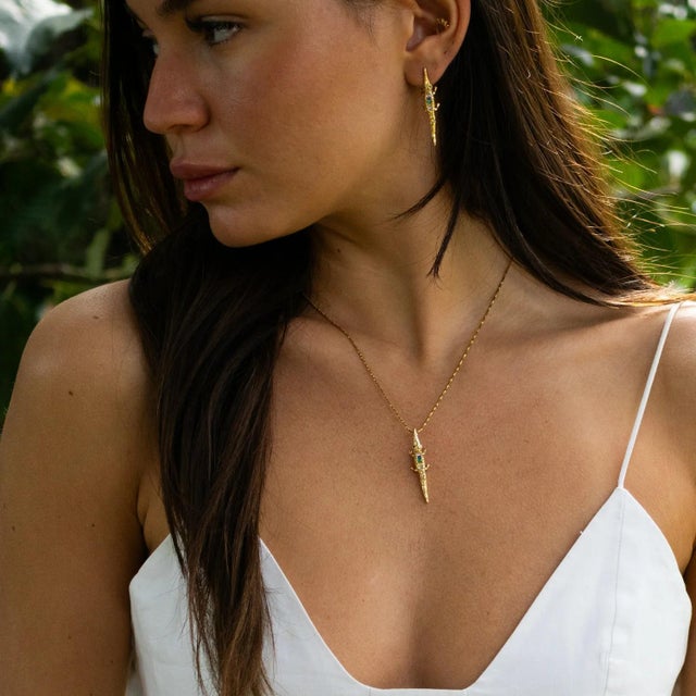 Contemporary Guardian Crocodile Multicolor Crystal Gold Necklace For Sale - Image 3 of 11