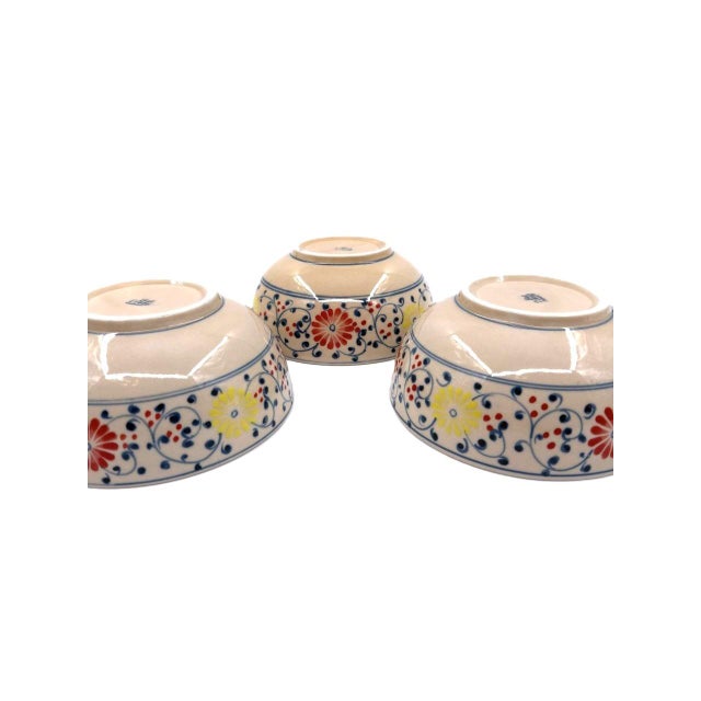 Set of 4 Hand-Painted Bat Trang Vietnamese Ceramic Soup Bowls With Floral Motifs For Sale - Image 11 of 13