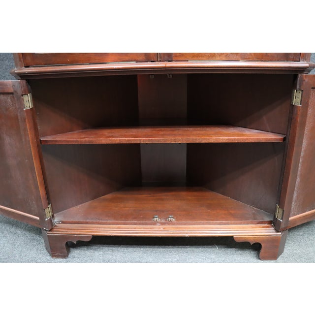 Stickley Mahogany Corner Cabinet With Glass Doors For Sale - Image 15 of 17