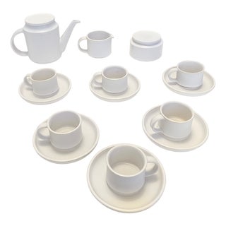 White Ceramic Breakfast Set by Franco Bucci for Laboratorio Pesaro, 1970s, Set of 9 For Sale