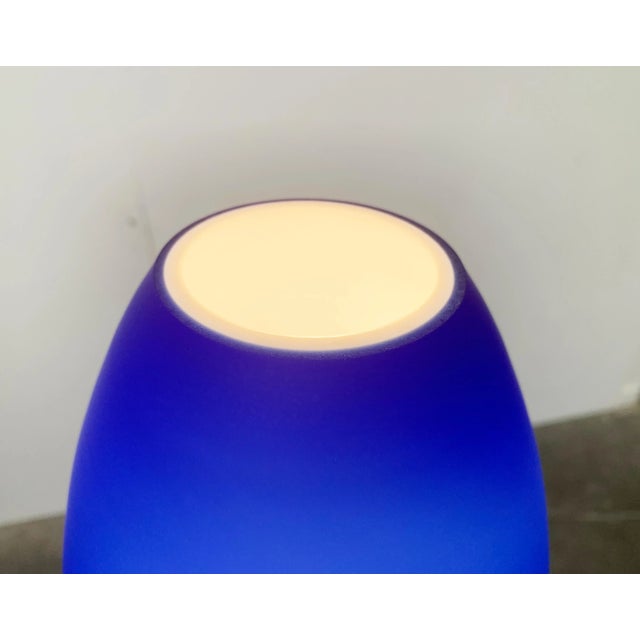 Vintage Italian Postmodern Glass Floor Lamp from Lucente For Sale - Image 4 of 18