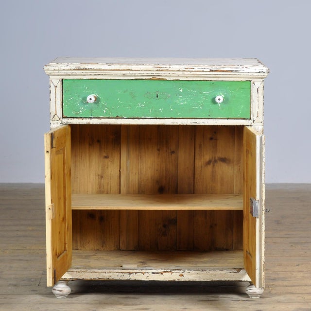 1910s Antique Pine Dresser, 1910s For Sale - Image 5 of 17