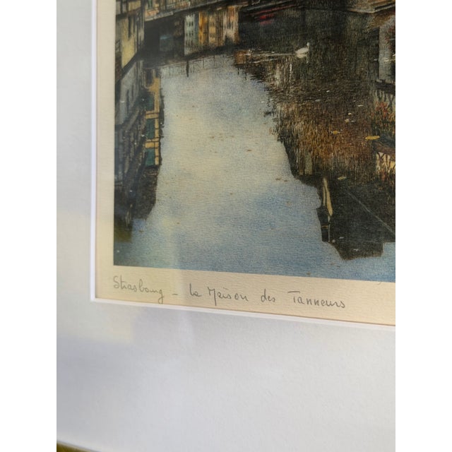 1960s 1960s Strasbourg Petite France “Maison Des Tanneurs” French Architectural Cityscape Lithograph on Watercolor Paper, Framed For Sale - Image 5 of 7