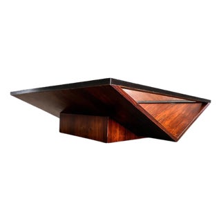Brazilian Modern Coffee Table in Rosewood, Glass & Metal, Attributed to Joaquim Tenreiro, 1960s For Sale