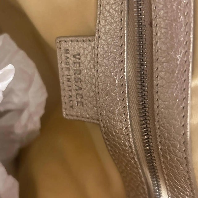 Late 20th Century Vintage Gianni Versace Metallic Medusa Monogram White Shoulder Bag For Sale - Image 5 of 7