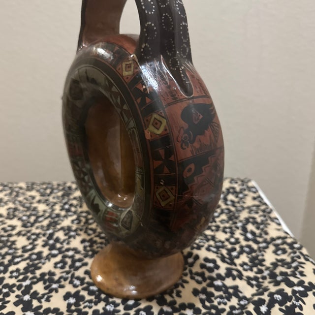 Ceramic Vintage Peruvian Cusco Art Pottery Hand-Painted Jaguar Doughnut Vessel For Sale - Image 7 of 9