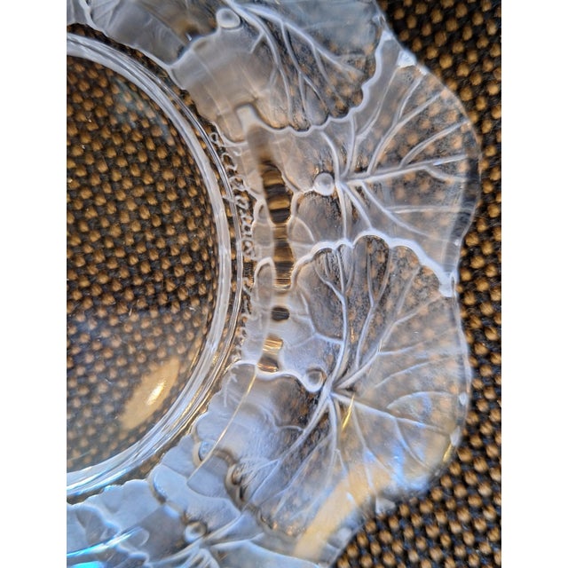Vintage Honfleur Bowl in Satin-Finished Crystal Glass by Lalique, 1970s For Sale - Image 3 of 4