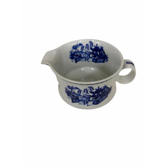 Chinoiserie Vintage Hutscheneruther Blue Willow Pattern Creamer For Sale - Image 3 of 5