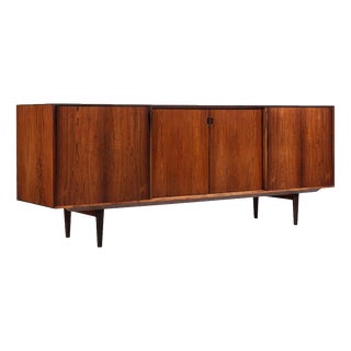 Sideboard in Rosewood attributed to Henry Rosengren Hansen for Brande Møbelindustri, Denmark, 1960s For Sale