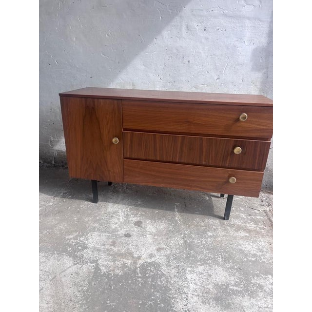 1960s Vintage DDR Walnut Chest of Drawers, 1960s For Sale - Image 5 of 7