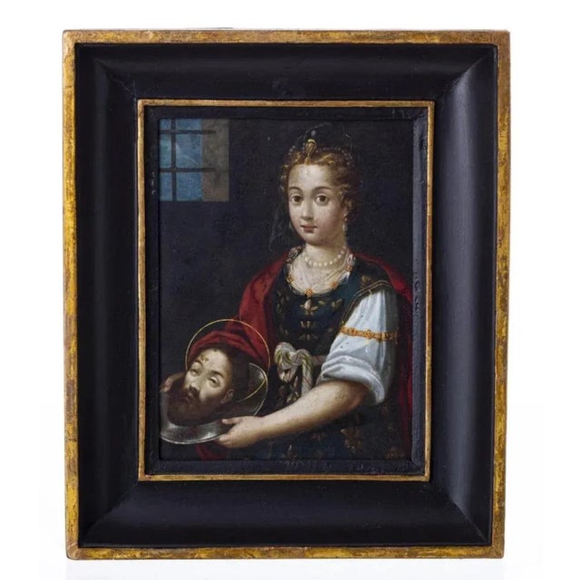 Italian school of the sec. Xvii "salome with the head of saint john the baptist" oil on copper. Dim.: 22 x 15 cm good...