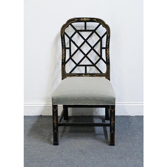 Hollywood Regency Kindel Furniture Black & Gold Chinese Chippendale Style Lattice Back Dining Side Chair For Sale - Image 3 of 10