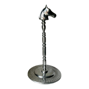 1980s An Arthur Court Designs Horse Head Paper Towel Holder Made of a Hand-Polished Aluminum Alloy.