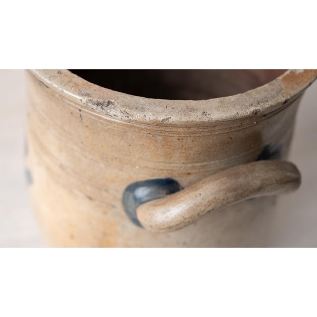 Jonathan Fenton Stoneware Jar, j.f. Cartouche & Cobalt Flower, Boston, c.1795 For Sale - Image 9 of 18