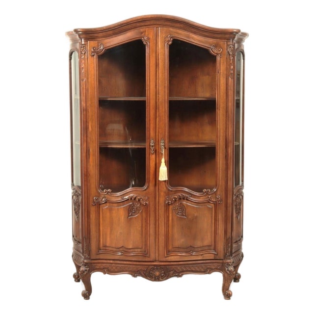 Early 20th Century Louis XV Carved Walnut Stained Vitrine Armoire For Sale