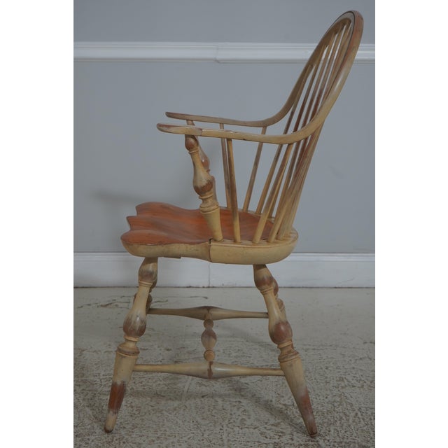 Traditional Set of Six Benchmade Windsor Dining Chairs For Sale - Image 3 of 18