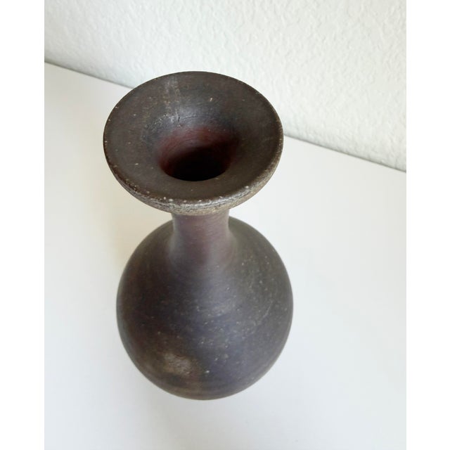 Contemporary Japanese Bizen Ware Vase, Artist Signed For Sale - Image 3 of 9