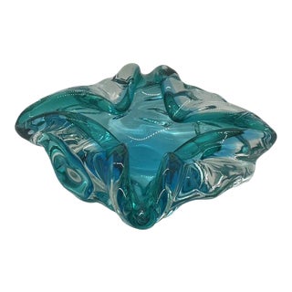 Vintage Mouth-Blown Murano Glass Trinket Bowl in Teal Aqua For Sale