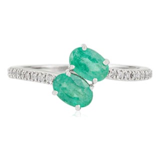 Toi Et Moi 1ct Oval Emerald & Diamond Bypass Ring in 14k White Gold Size 4 For Sale