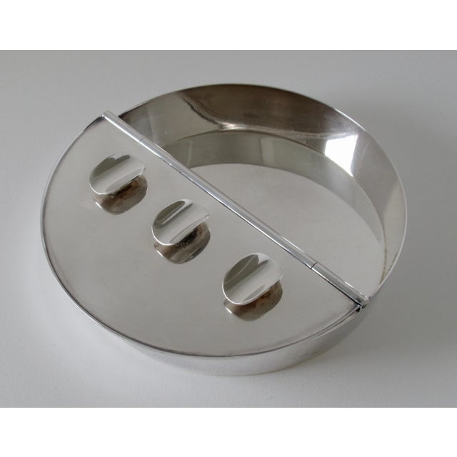 Asprey & Co. C .1960's Asprey of London Silver Plate Lidded Catchall Ashtray With 3-Cigar Rests by Almazon of Spain (Mfr.) For Sale - Image 4 of 13