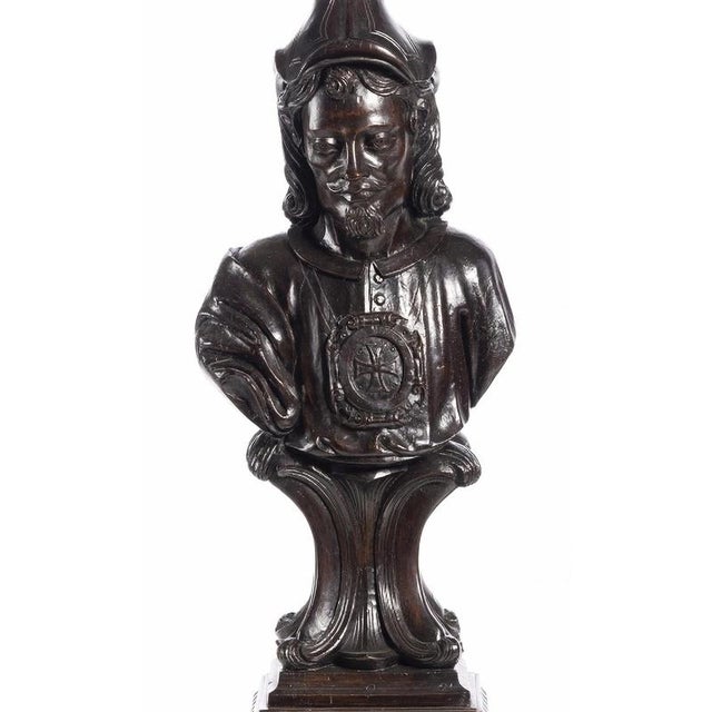 Antique Columns in Chestnut Wood with Carvings, 1800s, Set of 2 For Sale - Image 5 of 14