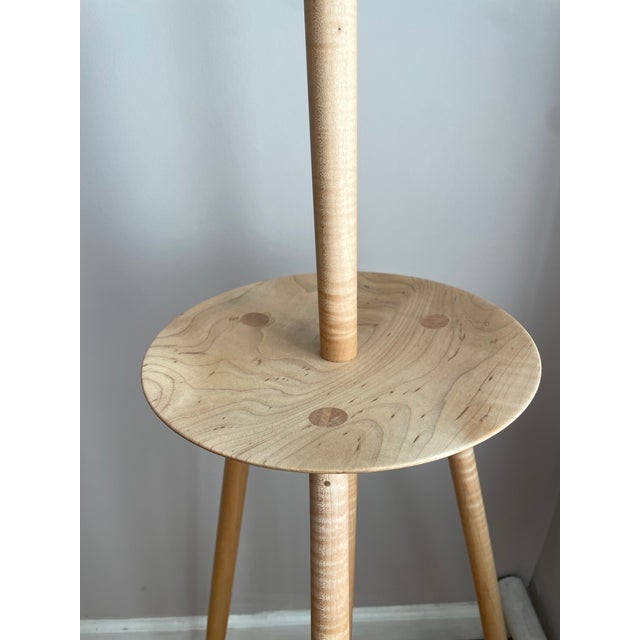 Mid-Century Modern BDDW Tripod Floor Lamp in Maple With Two Linen Shades For Sale - Image 3 of 10