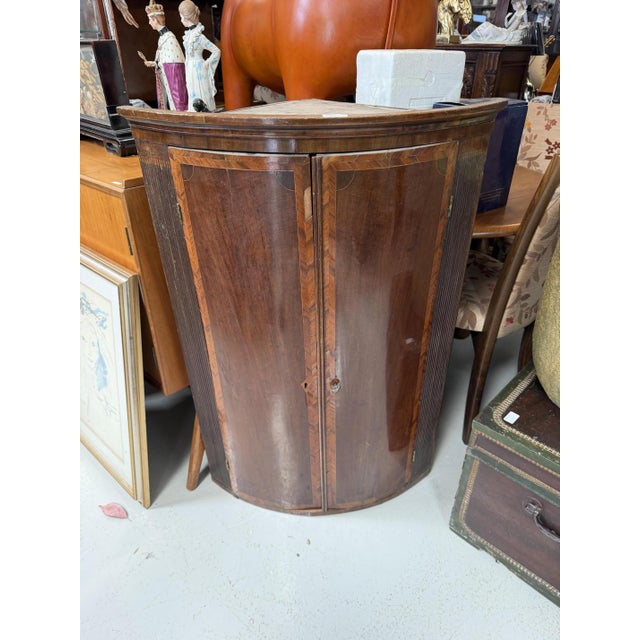 Antique Mahogany Corner Cupboard, in Worn conditions. Designed before 1890