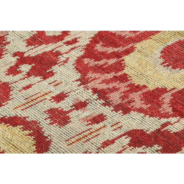 Hand-knotted in wool, this 2x3 rug is a new addition to the Burano Collection by Rug & Kilim—a bold and luxurious new...