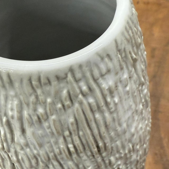 Textured White Bark Styled Ceramic Vase with Round Opening For Sale - Image 9 of 10