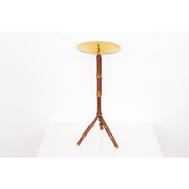 Round Smoking Table in Brown Leather and Gilt Metal attributed to Jacques Adnet, 20th Century For Sale - Image 6 of 15