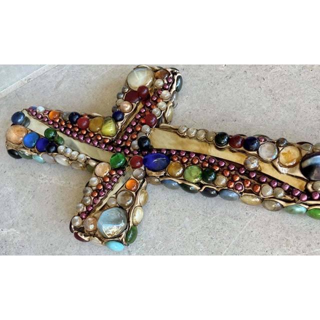 Late 20th-Century Mosaic-Style Faux "Jeweled" Stone, Glass & Wood Cross Wall Hanging For Sale - Image 11 of 16