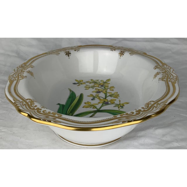 Traditional Mid 20th Century Spode Hand Painted Serving Oval Bowl For Sale - Image 3 of 7