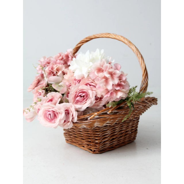 French Country Vintage Large Wicker Basket For Sale - Image 3 of 12