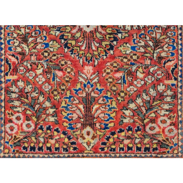 Early 20th Century Sarouk Rug For Sale In Chicago - Image 6 of 10