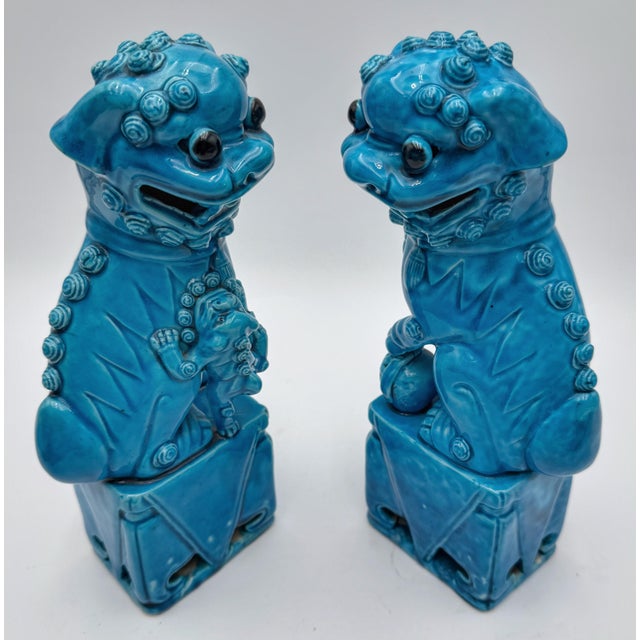 Ceramic Pair of Turquoise Glazed Chinese Guardian Lions (Fu Dogs), Late 20th Century For Sale - Image 7 of 9
