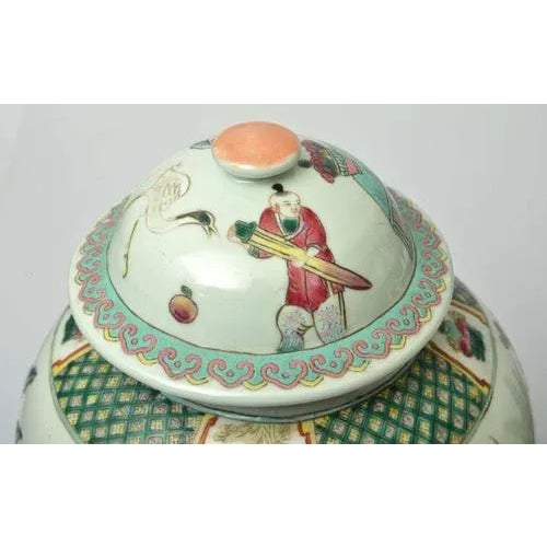 Chinese Porcelain Vases, Set of 2 For Sale - Image 4 of 10