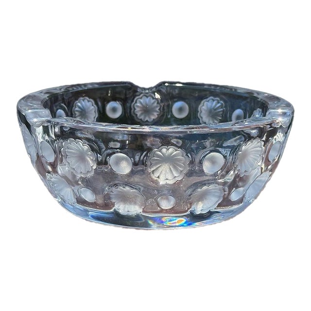 Lalique Crystal Art Glass Vintage Cigar Ashtray, Tokyo Pattern Frosted Florals & Roundels For Sale