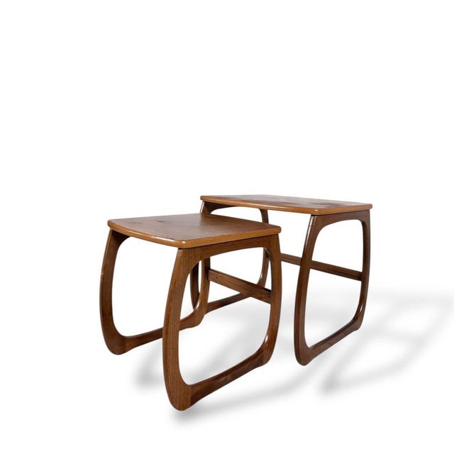 Contemporary Mid-Century Curved Teak Nesting Tables from Nathan, Set of 2 For Sale - Image 3 of 7