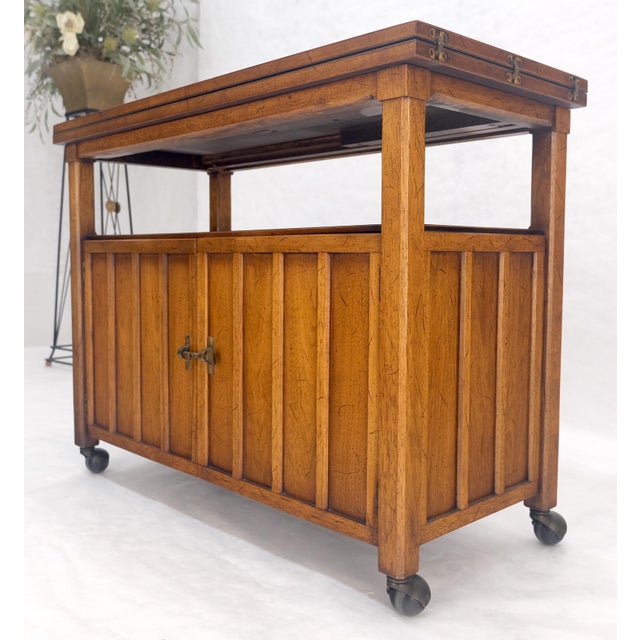 Flip Top Mid Century Modern Serving Cart Two Doors Compartment on Wheels MINT For Sale - Image 17 of 17