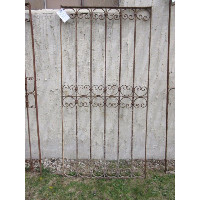 Antique Victorian Iron Gate # 331 For Sale In Philadelphia - Image 6 of 7