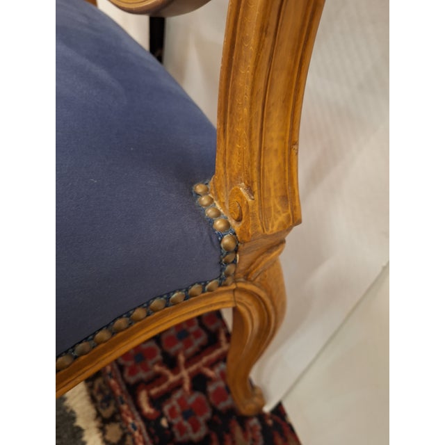 Brown Vintage French Louis Xv Style Upholstered Setter For Sale - Image 8 of 16